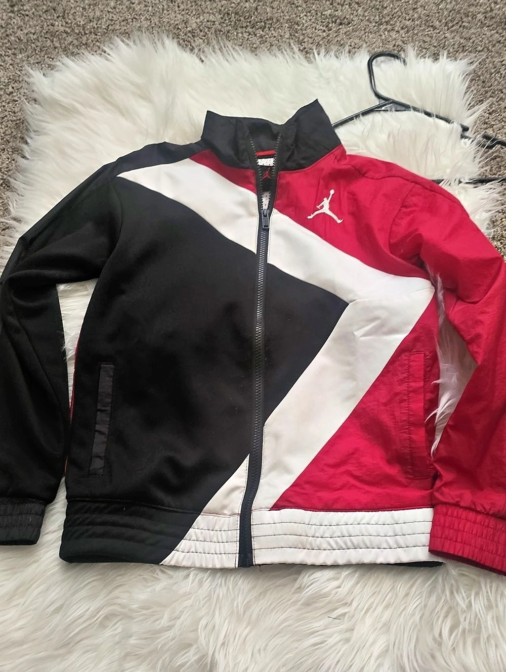 Jordan Boys' Color Block Jacket Size Medium Like New